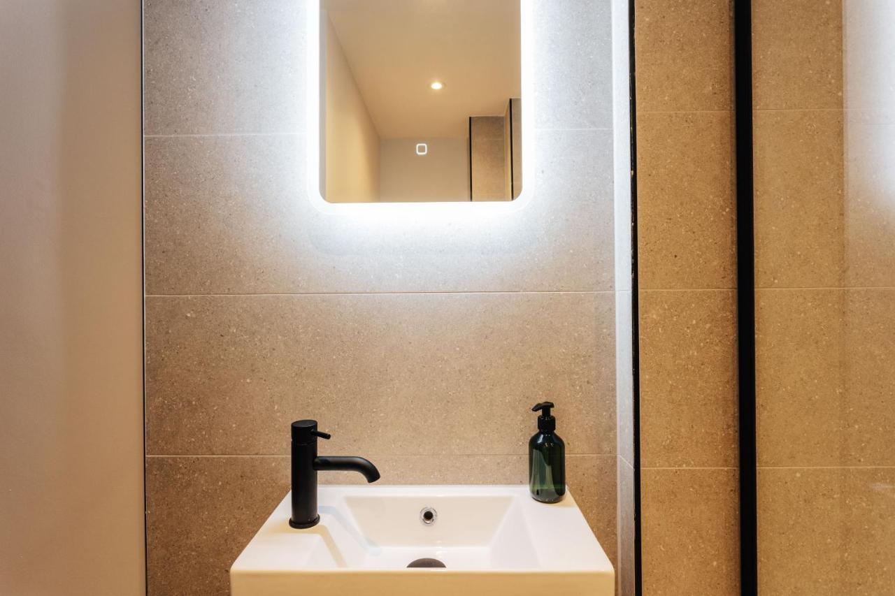 Premier Refurbished Central Flat Борнмут Экстерьер фото