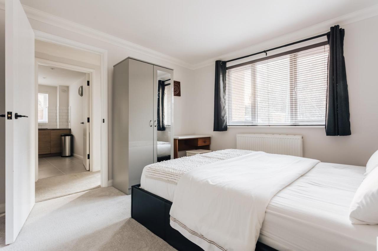 Premier Refurbished Central Flat Борнмут Экстерьер фото